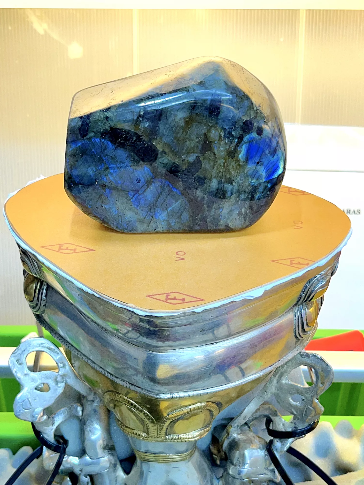 Verschlossene Tara‑Statue nach der energetischen Füllung