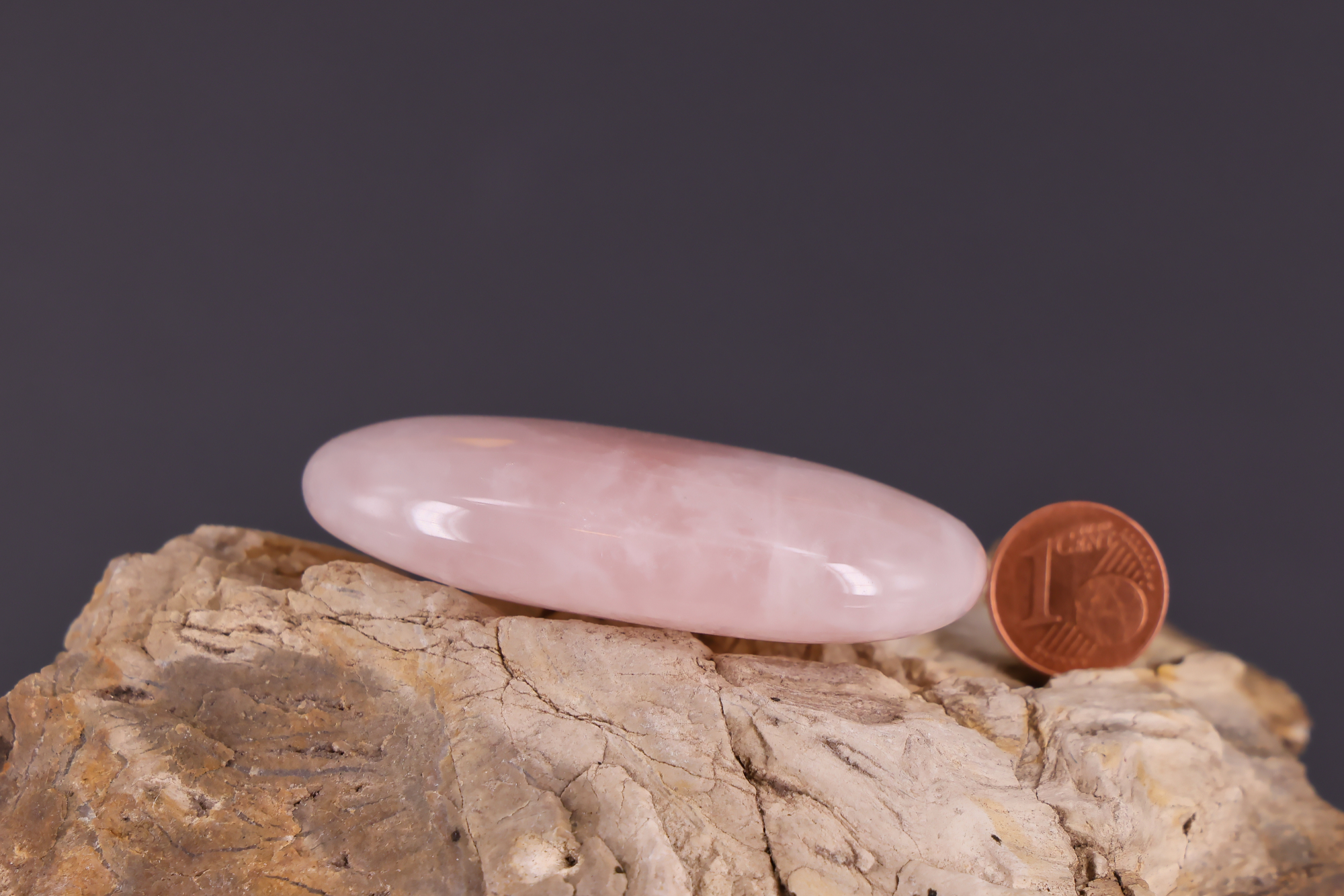 Glatter Rosenquarz Handschmeichler