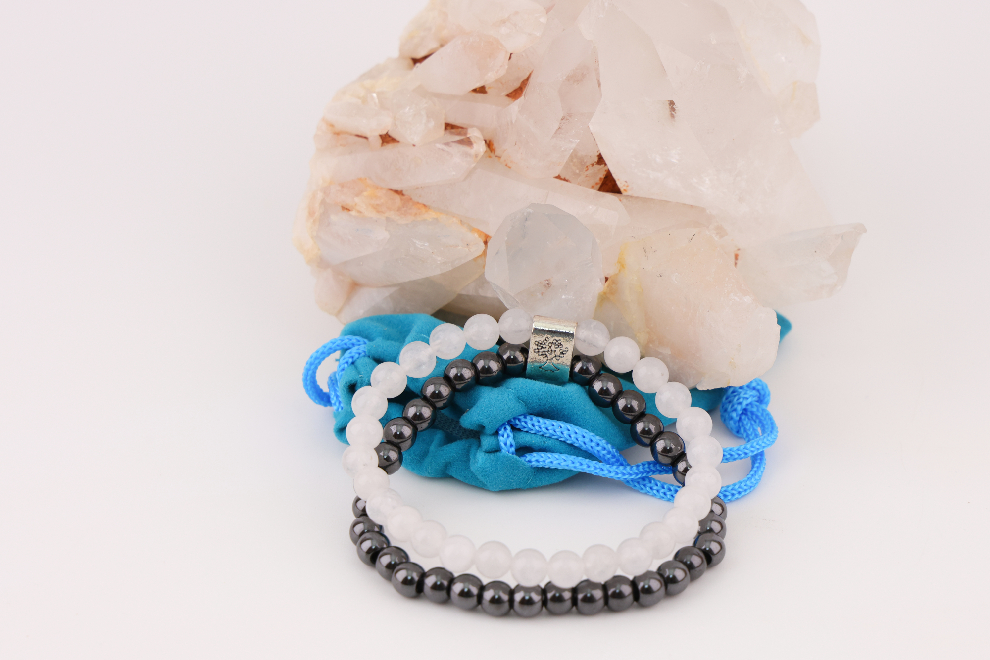 Magnetarmband Rock Quartz – Doppelband mit Magnetkugel
